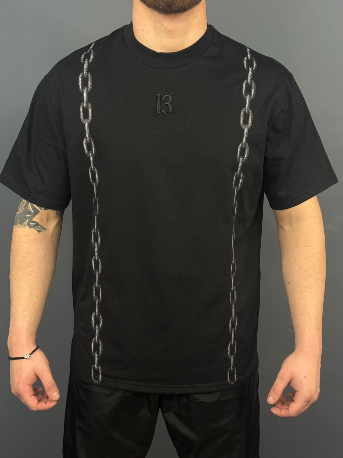 13 UNLUCKY - Unlucky Chains