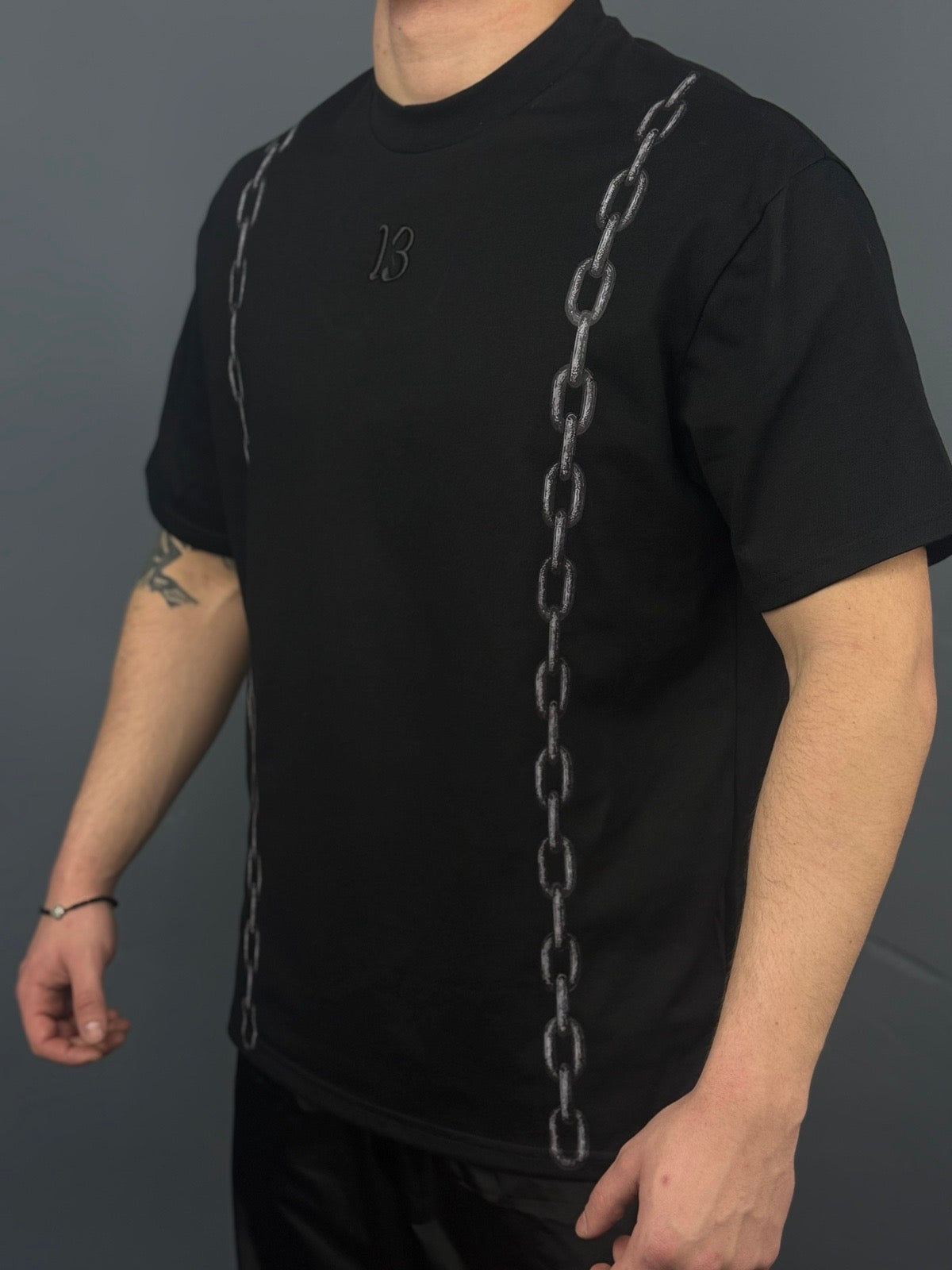 13 UNLUCKY - Unlucky Chains