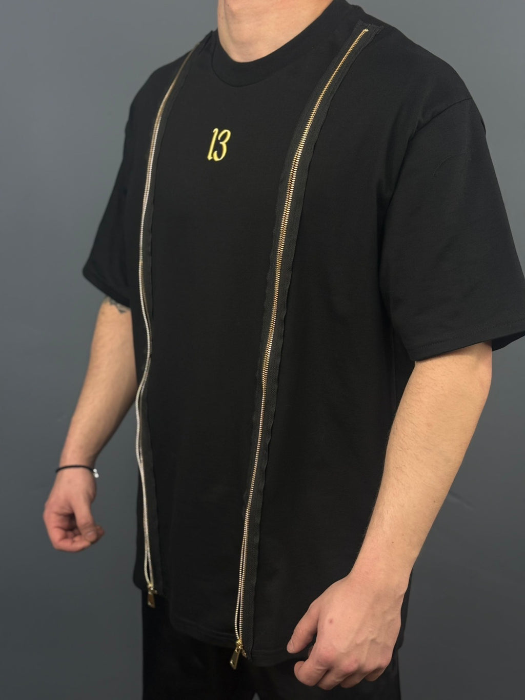 13 UNLUCKY - Golden Zipper II