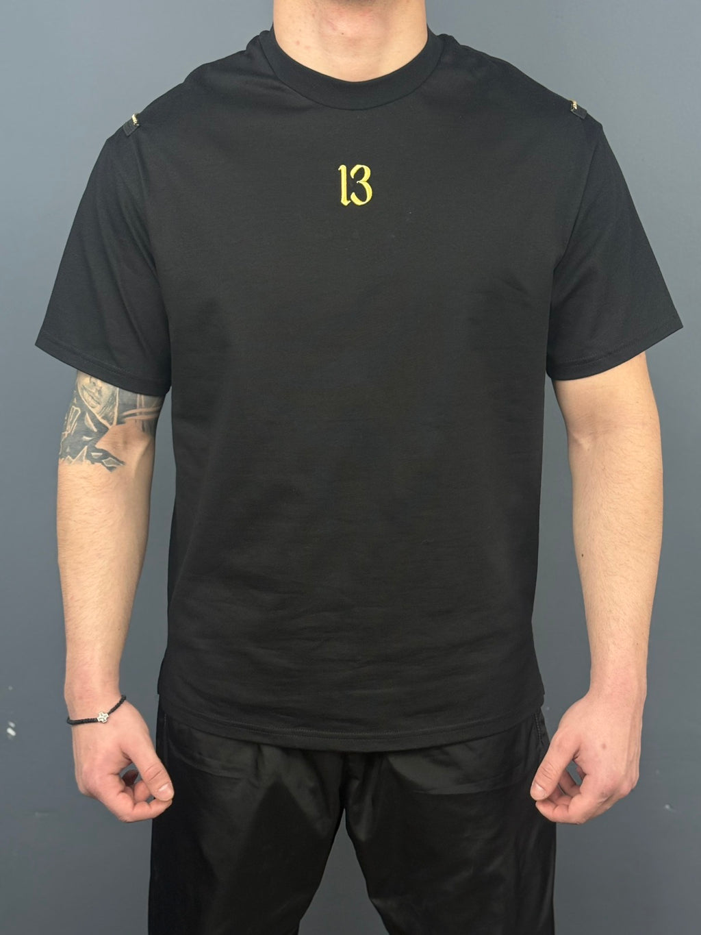 13 UNLUCKY - Golden Zipper V-Back